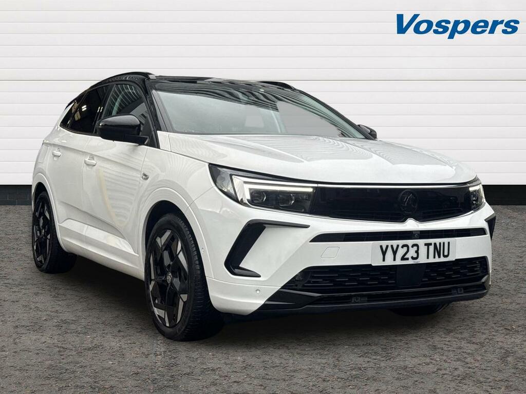 Vauxhall Grandland 1.6 Plug-in Hybrid 300 4X4 Gse White