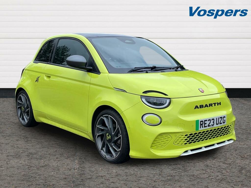 Abarth 500 114Kw Turismo 42.2Kwh Black