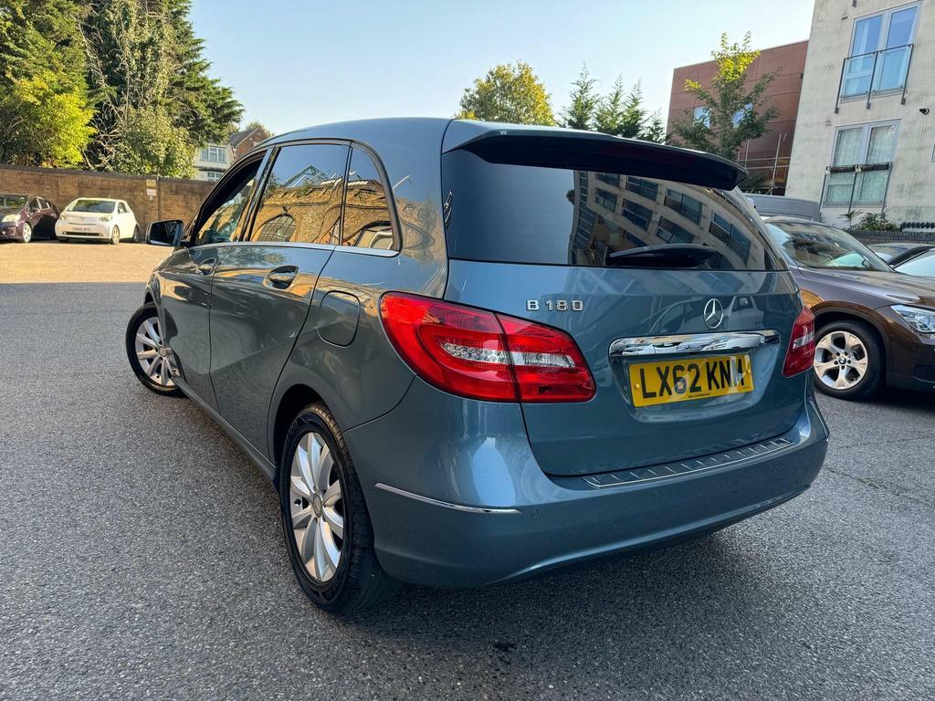 Mercedes-Benz B Class 1.6 B180 Blueefficiency Se 7G-dct Euro 5 S S Black #4
