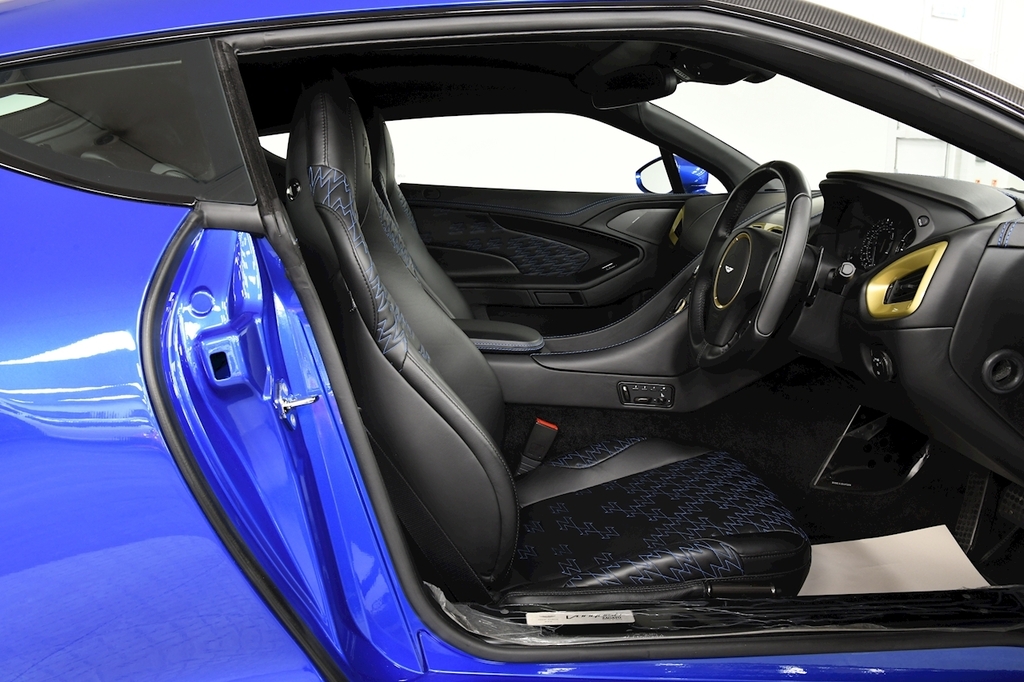 Aston Martin Vanquish V12 Zagato Blue #4