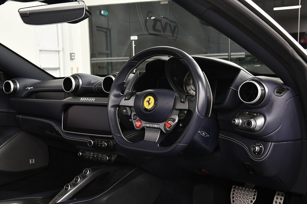 Ferrari Portofino T V8 White #5