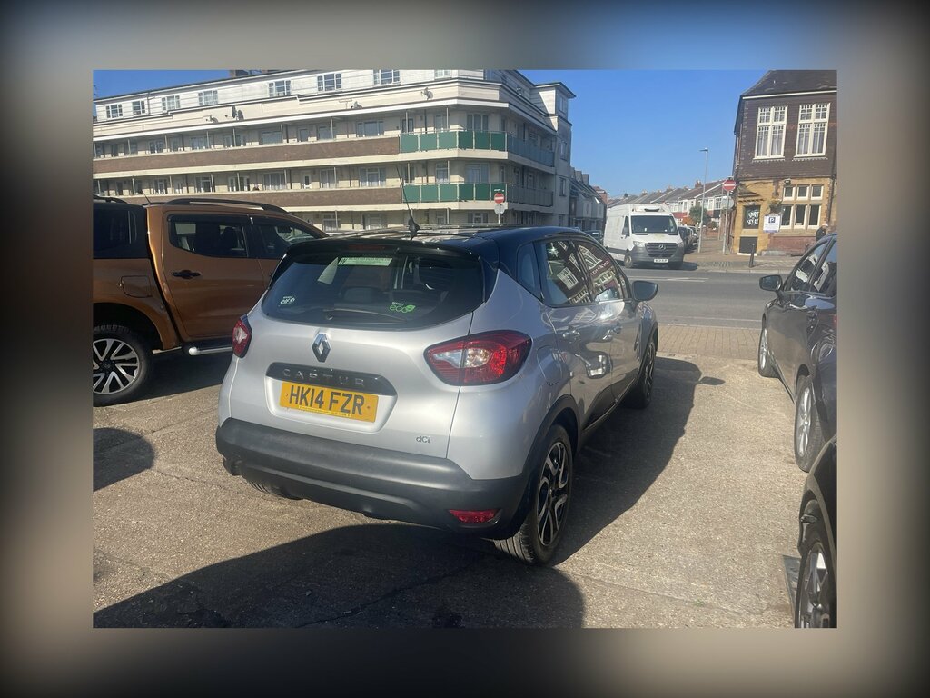Renault Captur 1.5 Dci 90 Dynamique Medianav Energy HK14FZR #4
