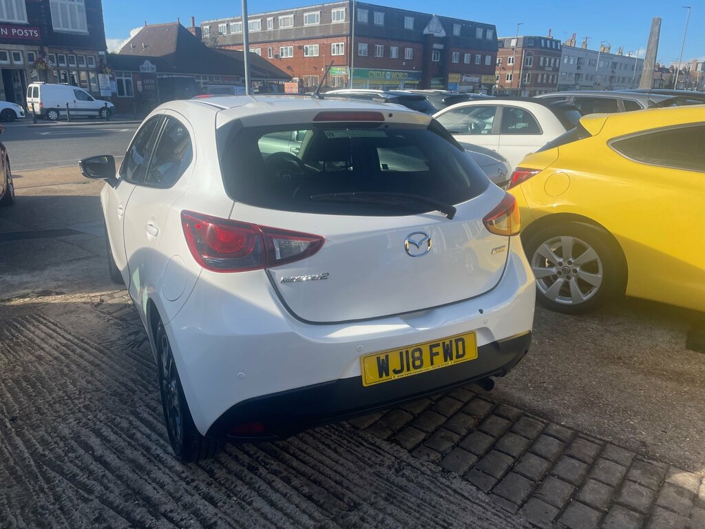 Mazda 2 1.5 Tech Edition WJ18FWD White #6