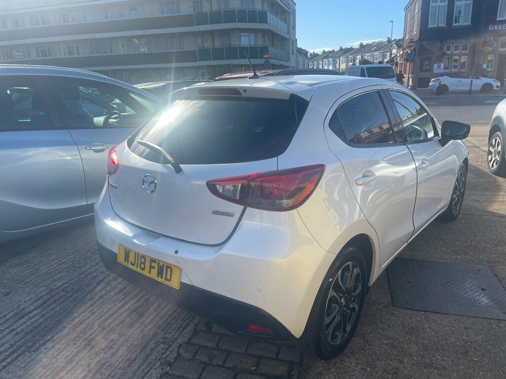 Mazda 2 1.5 Tech Edition WJ18FWD White #4