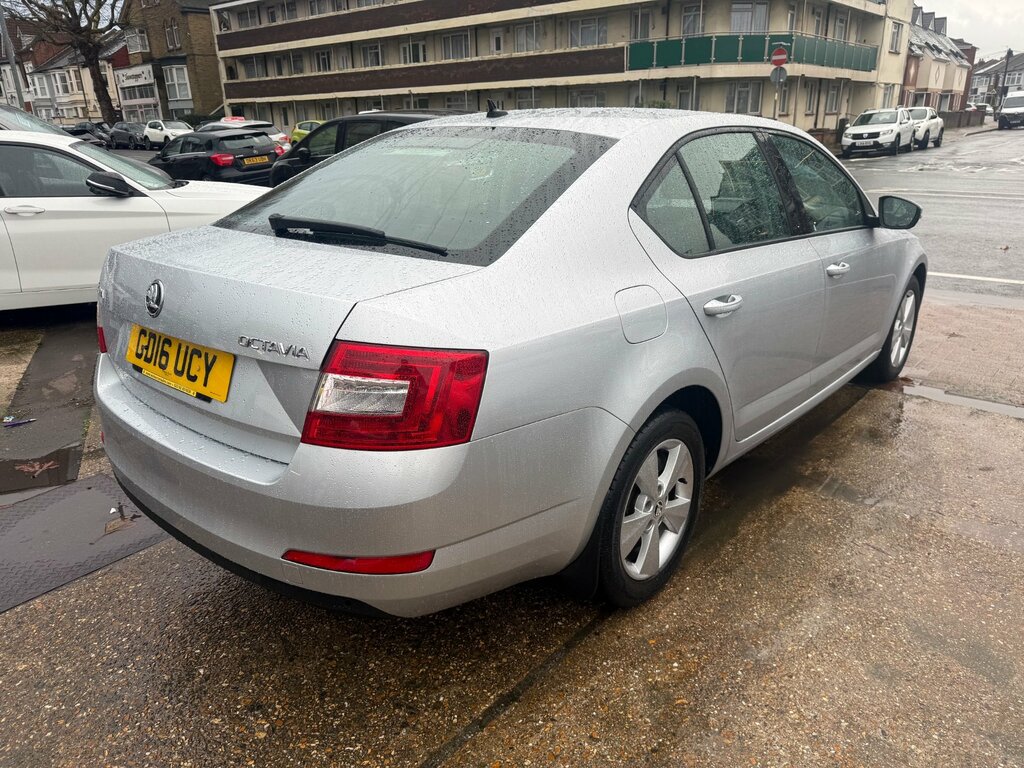Skoda Octavia 1.4 Tsi Se L Hatchback Dsg Euro 6 Ss Silver #4
