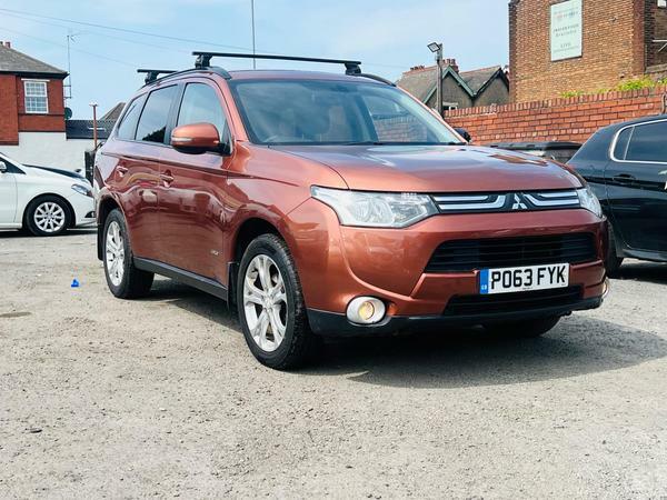Mitsubishi Outlander 2.2 Di-d Gx3 4Wd Euro 5 Ss Orange #2