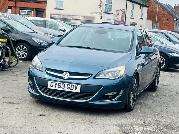 Vauxhall Astra 2.0 Cdti Elite Euro 5 Blue #3