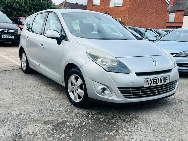 Renault Grand Scenic 1.5 Dci Dynamique Tomtom Euro 4 NX60WRF Silver #5