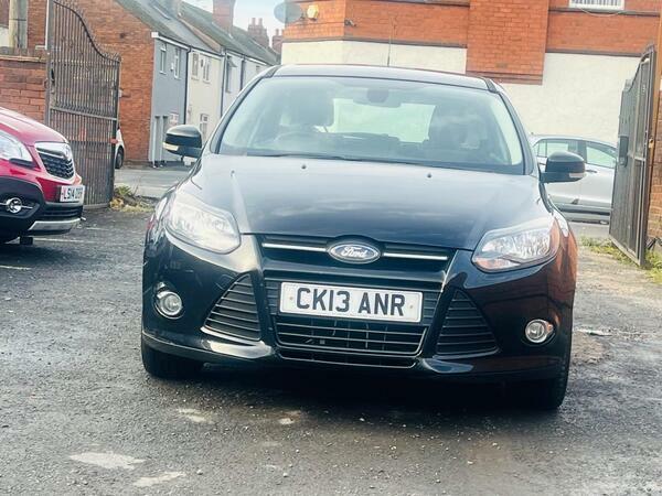 Ford Focus 1.6 Zetec Powershift Euro 5 CK13ANR Black #2