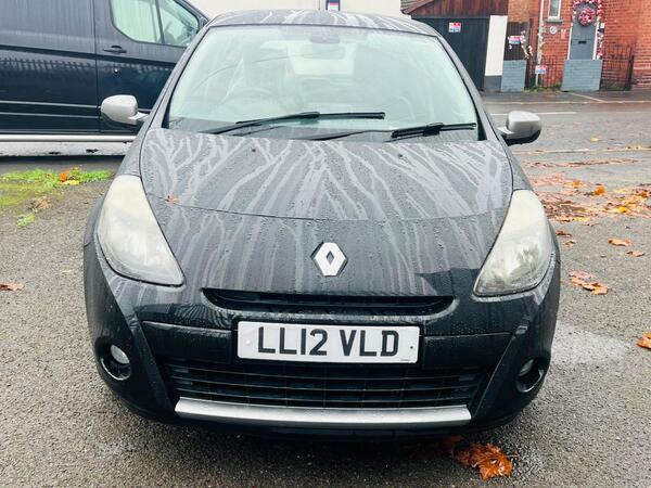 Renault Clio 1.6 Vvt Dynamique Tomtom Euro 5 Black #2