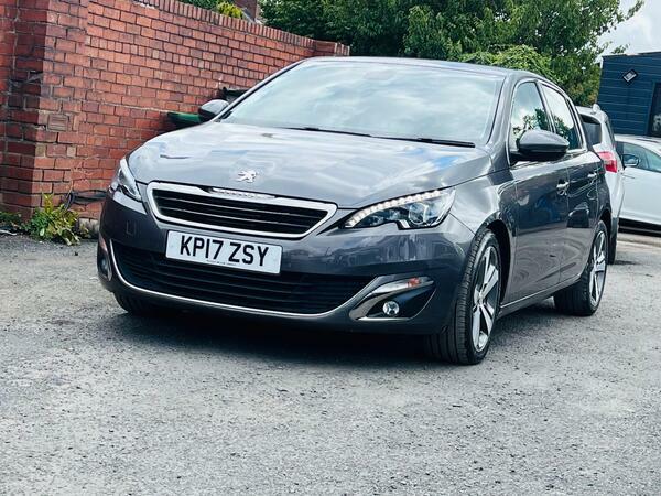 Peugeot 308 1.2 Puretech Allure Eat Euro 6 Ss Grey #2