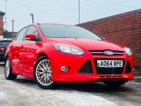 Ford Focus 1.6 Tdci Zetec S Euro 5 Ss AO64BPE Red #4