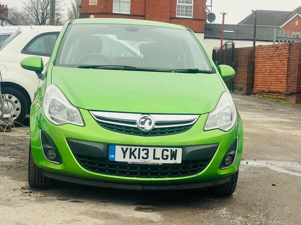 Vauxhall Corsa 1.4 16V Se Euro 5 YK13LGW Green #6