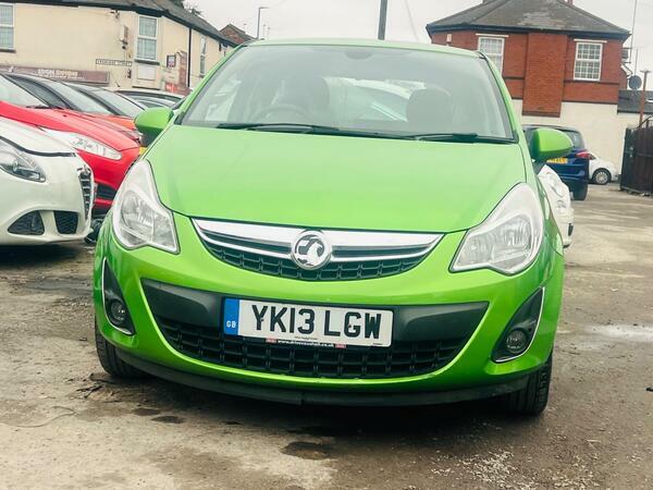 Vauxhall Corsa 1.4 16V Se Euro 5 YK13LGW Green #3