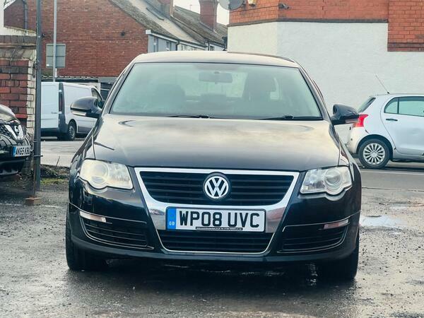 Volkswagen Passat 2.0 Tdi Highline Euro 4 Black #2