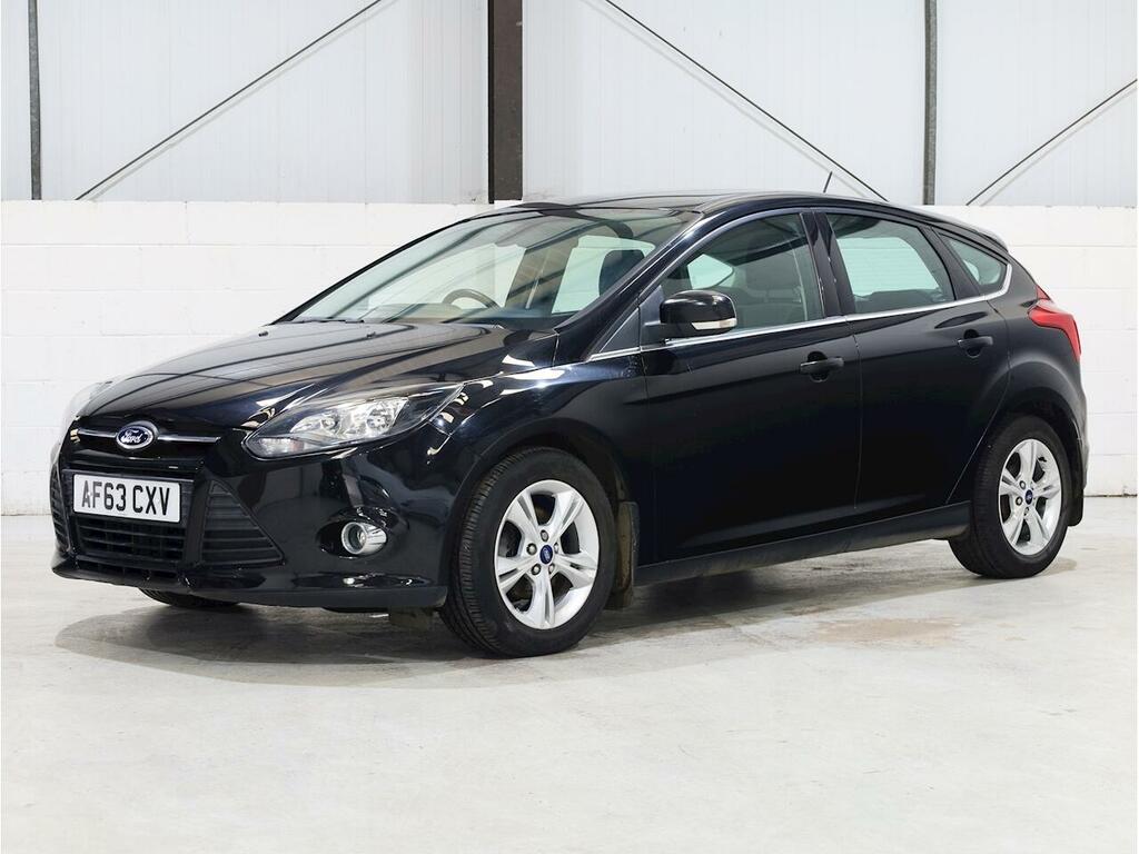 Ford Focus Hatchback AF63CXV Black #5
