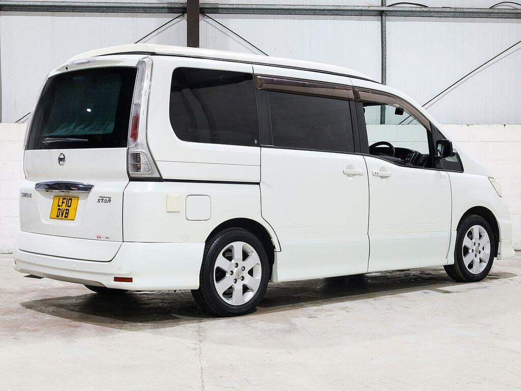 Nissan Serena Hatchback White #15