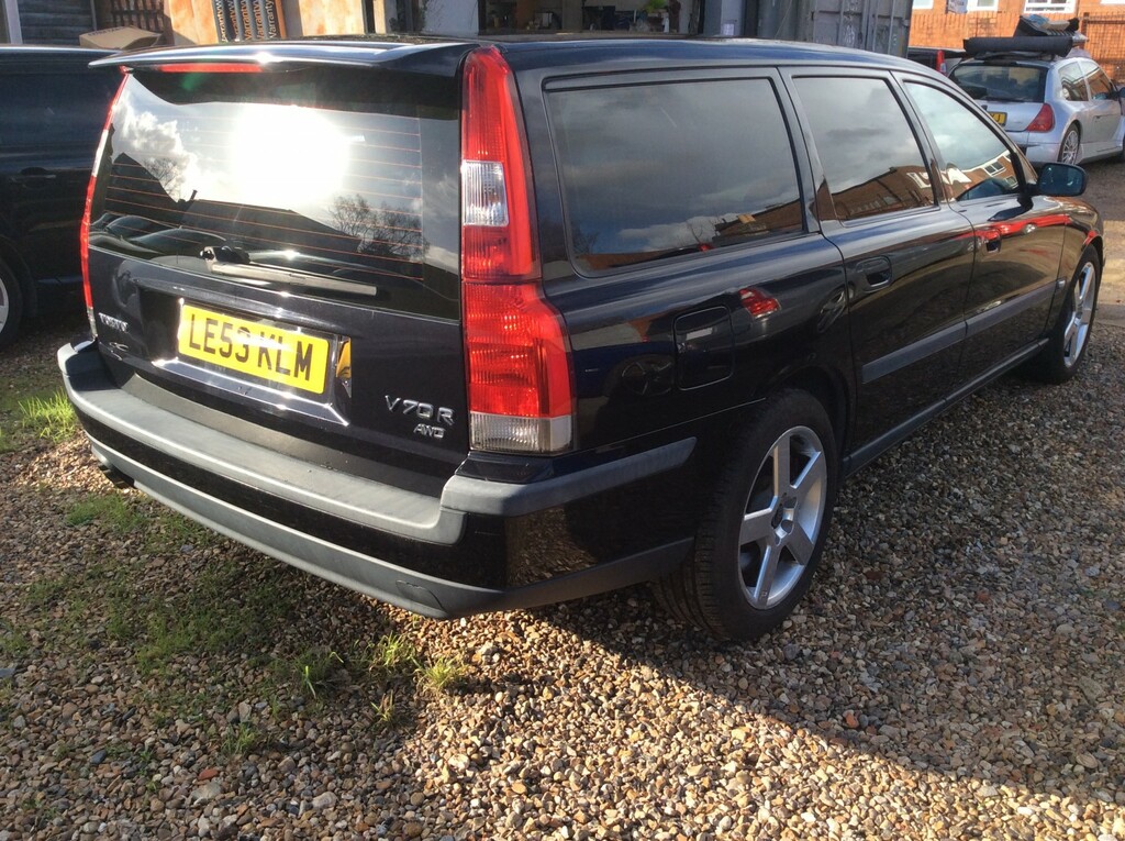 Volvo V70 2.5 R 2003 Black #4