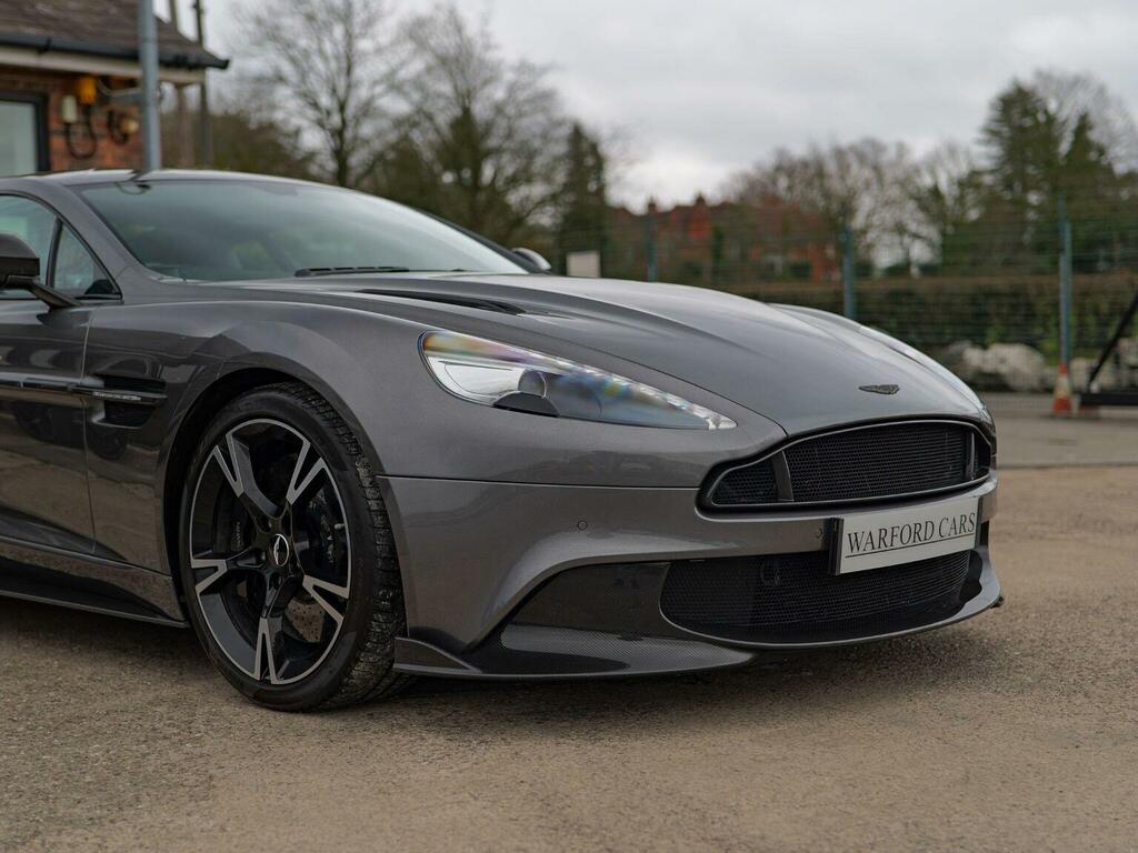 Aston Martin Vanquish Coupe 6.0 V12 S T-troniii Euro 6 201766 #5