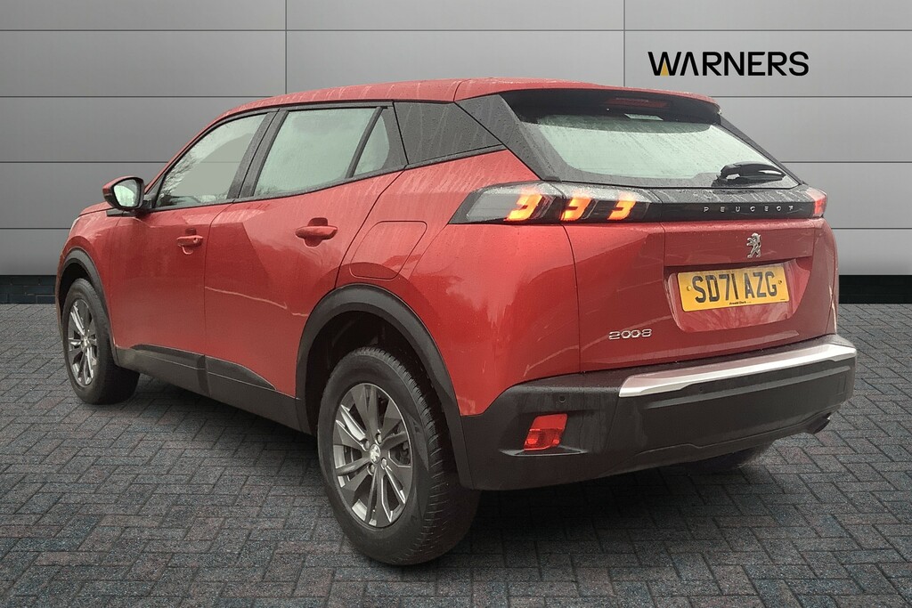 Peugeot 2008 1.2 Puretech Active Premium SD71AZG Red #3