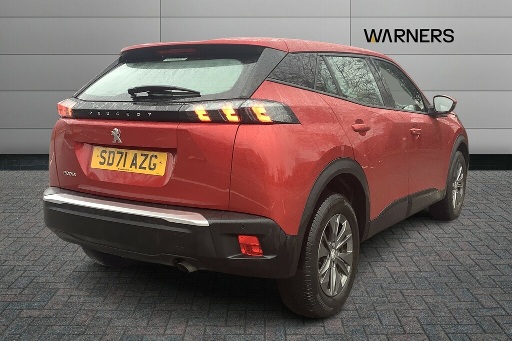 Peugeot 2008 1.2 Puretech Active Premium SD71AZG Red #4
