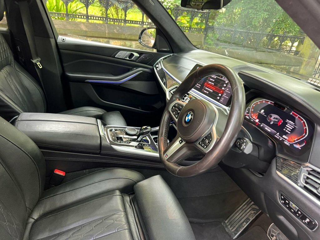 BMW X7 3L M Sport MD69DBY Grey #2