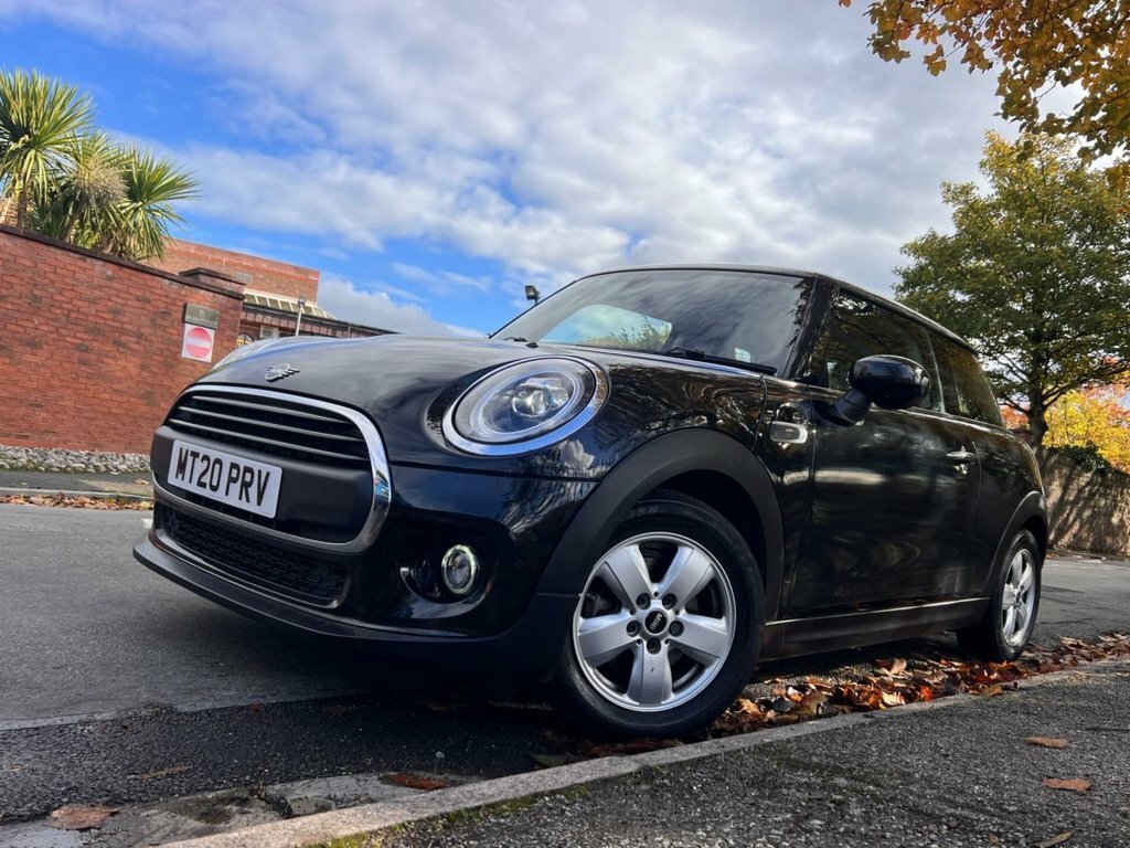 Mini Hatch 1.5L One Classic MT20PRV Black #3