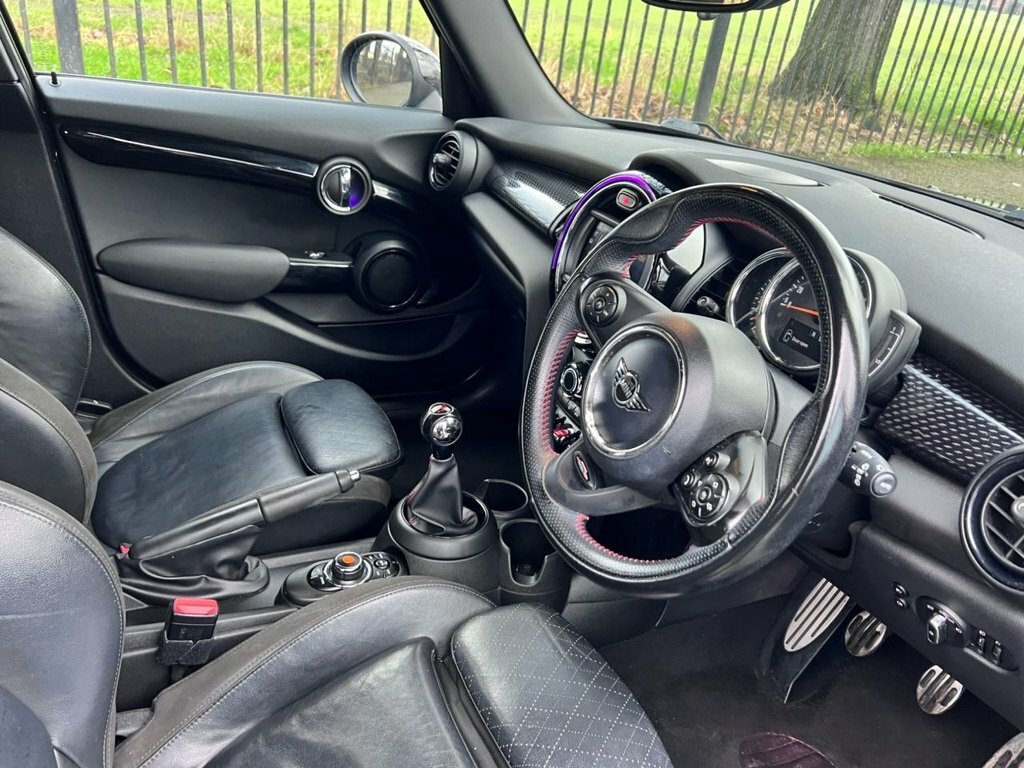 Mini Hatch 2L Cooper S Sport YC19EFP Grey #2