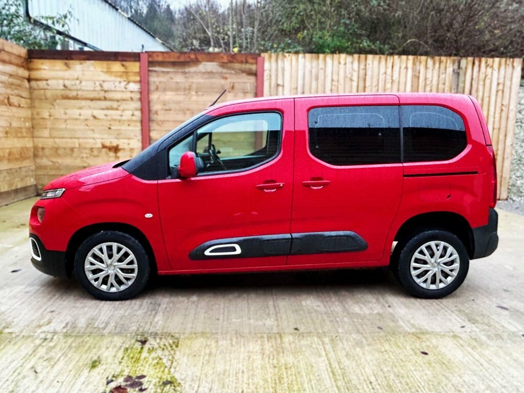 Citroen Berlingo 1.5L Feel Red #6