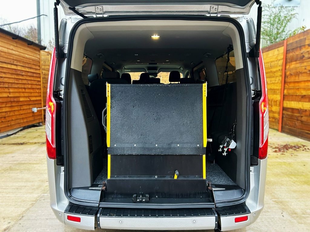 Ford Tourneo Custom 2L Titanium RX20DLE Silver #6