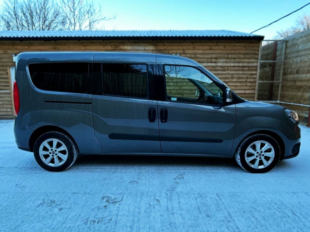 Fiat Doblo 1.6L Maxi Sx 6Dr Grey #5