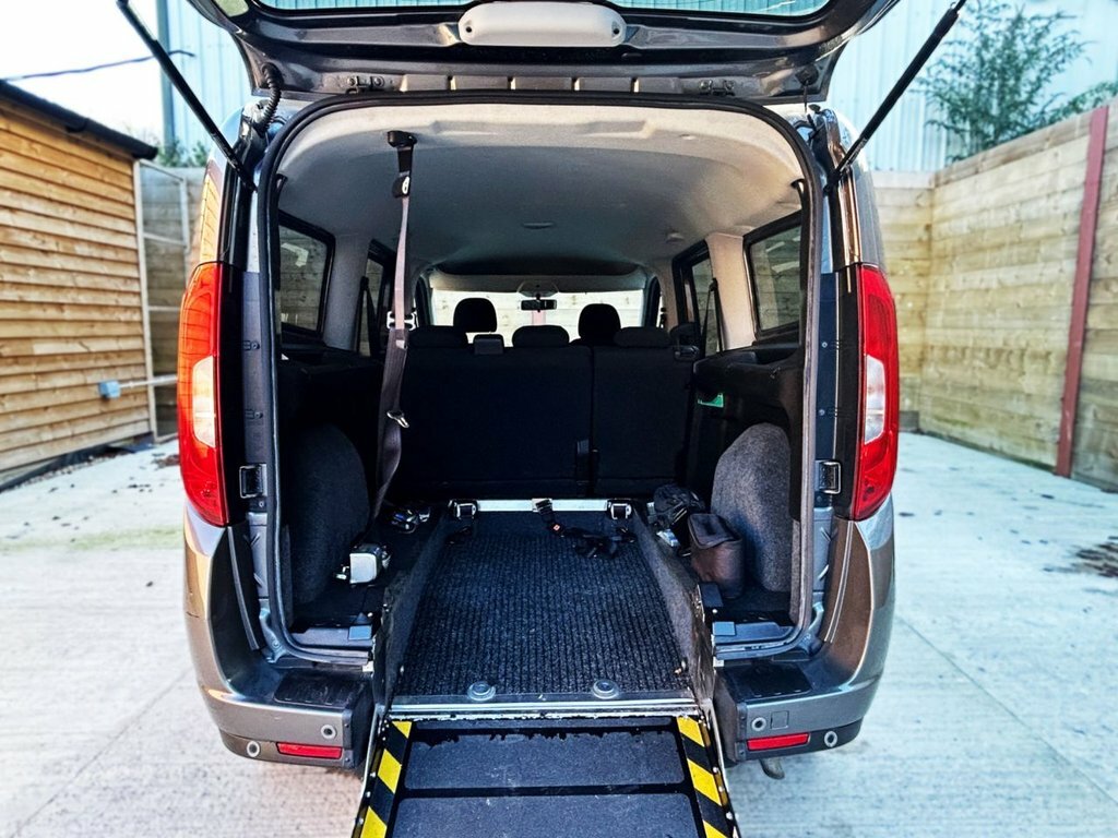 Fiat Doblo 1.6L Maxi Sx VX19UYD Grey #3