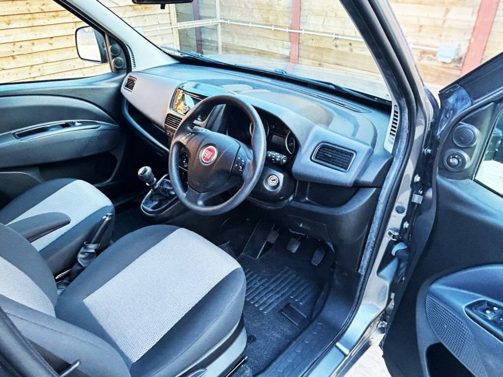 Fiat Doblo 1.6L Maxi Sx VX19UYD Grey #4
