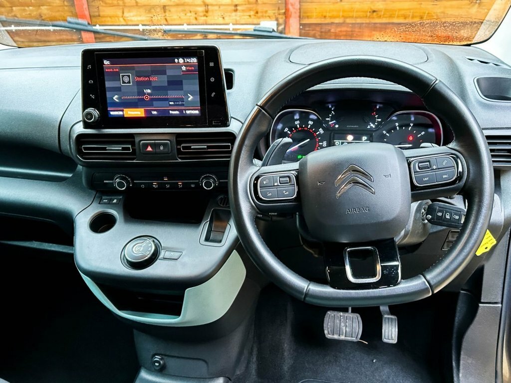 Citroen Berlingo 1.5L Feel NK70BGZ Grey #2