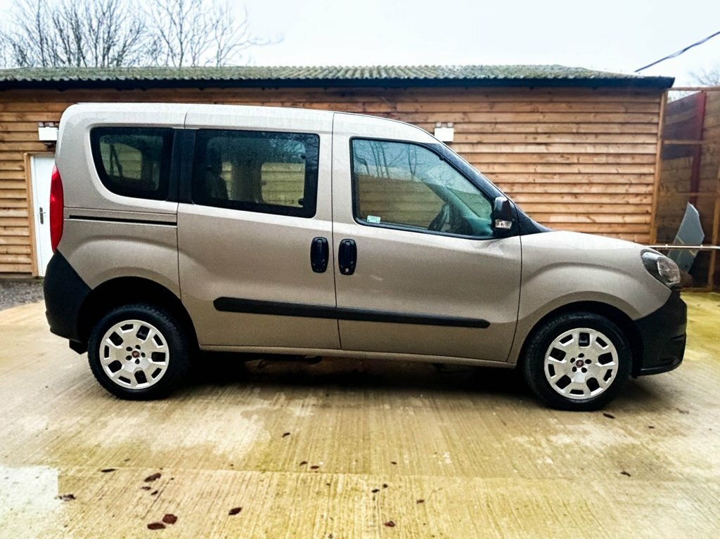Fiat Doblo 1.4L N1 Active YY68UNV White #5