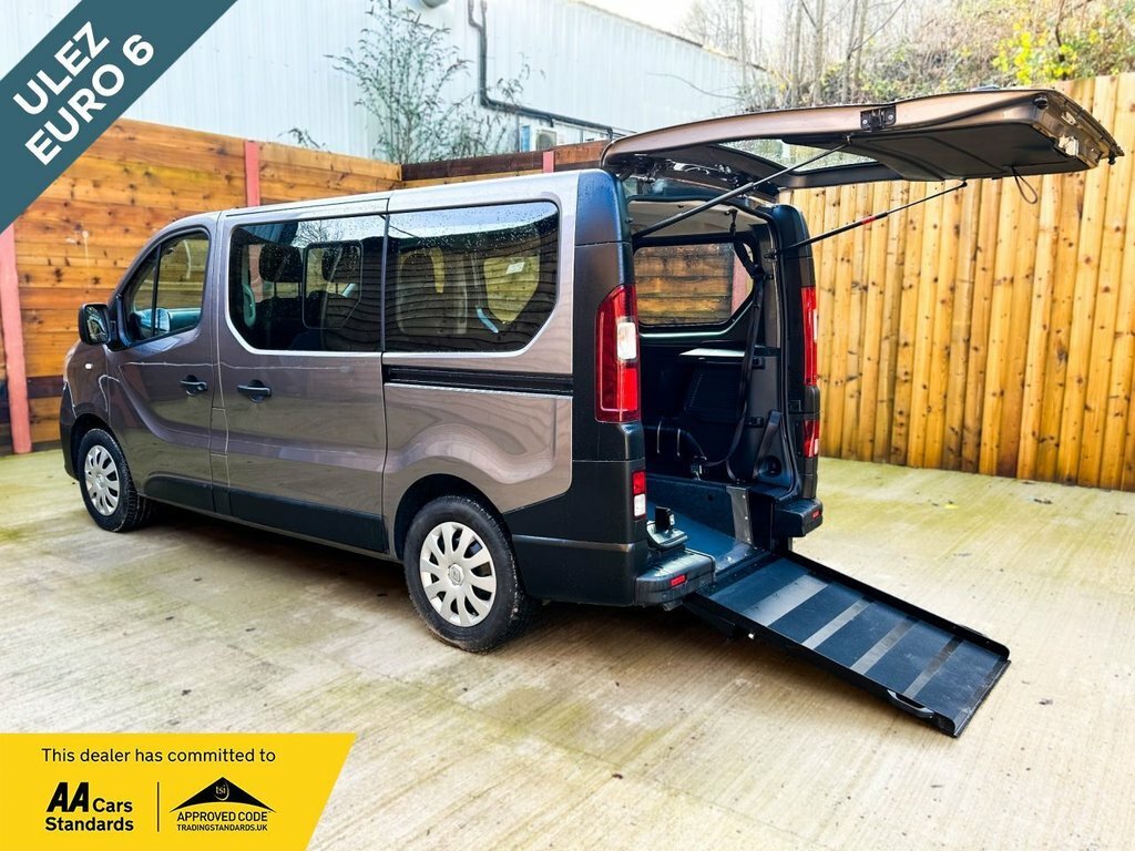 Renault Trafic 2L Business Grey