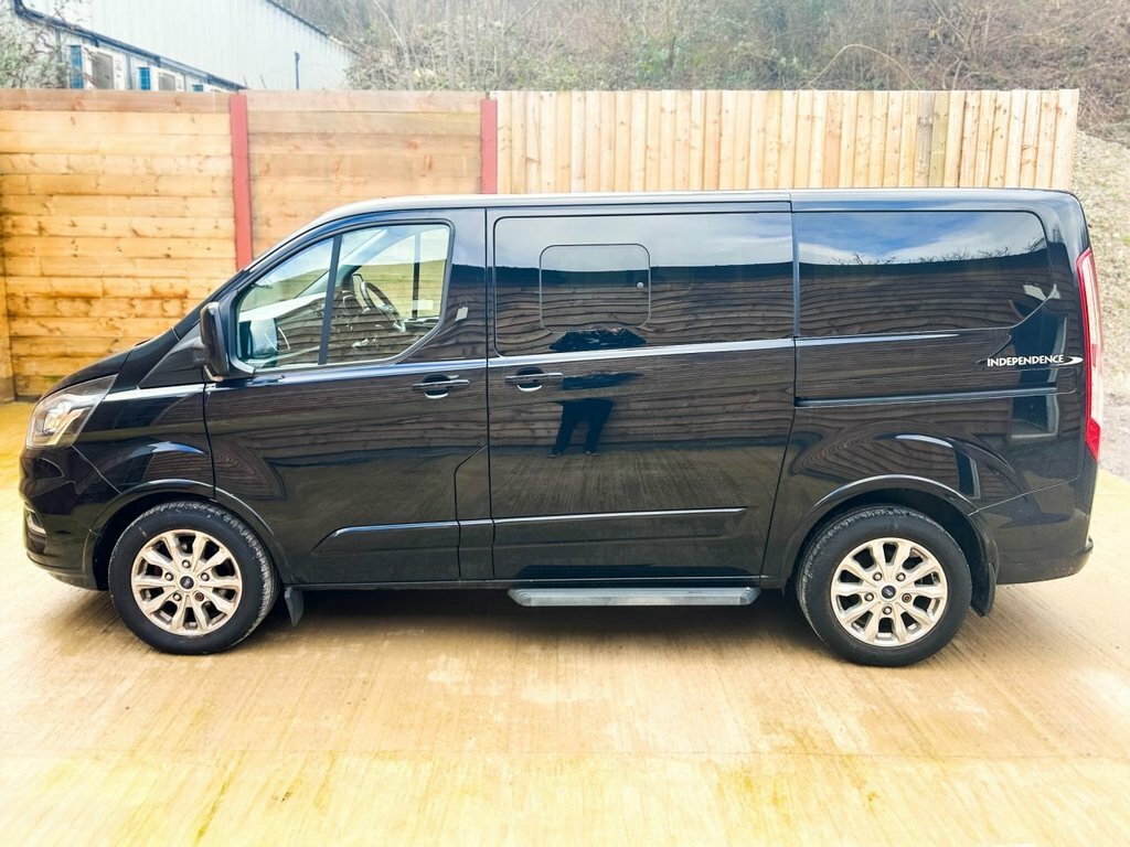 Ford Tourneo Custom 2L Titanium Black #6