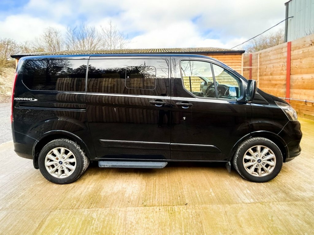 Ford Tourneo Custom 2L Titanium Black #5