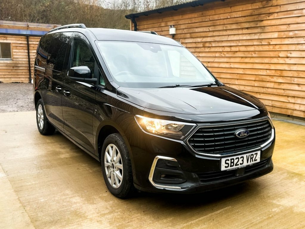 Ford Grand Tourneo Connect 2L Titanium SB23VRZ Black #3