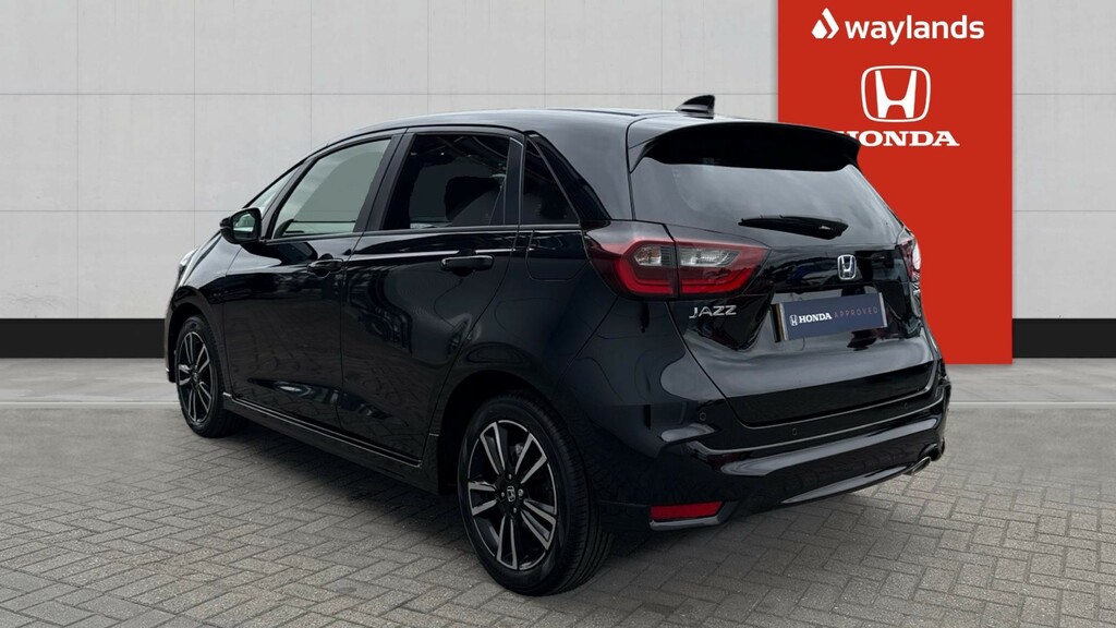 Honda Jazz Honda Jazz 1.5 I-mmd Hybrid Advance Sport Ecvt Black #3