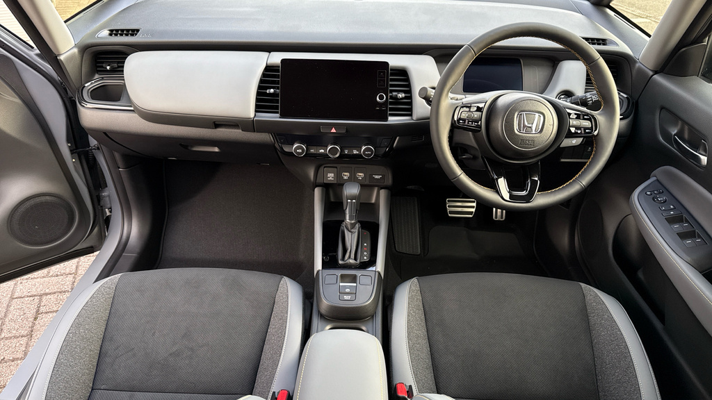 Honda Jazz Honda Jazz 1.5 I-mmd Hybrid Advance Sport Ecvt Grey #4
