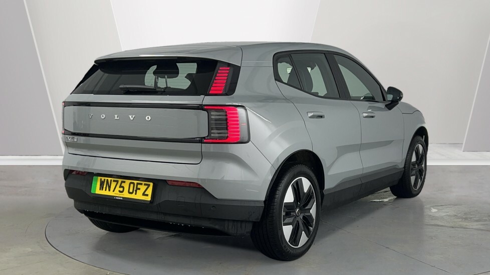 Volvo EX30 Core, Single Motor Extended Range, 69 Kwh WN75OFZ Grey #2
