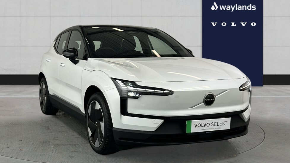 Volvo EX30 Twin Motor Performance, Plus Kardo White