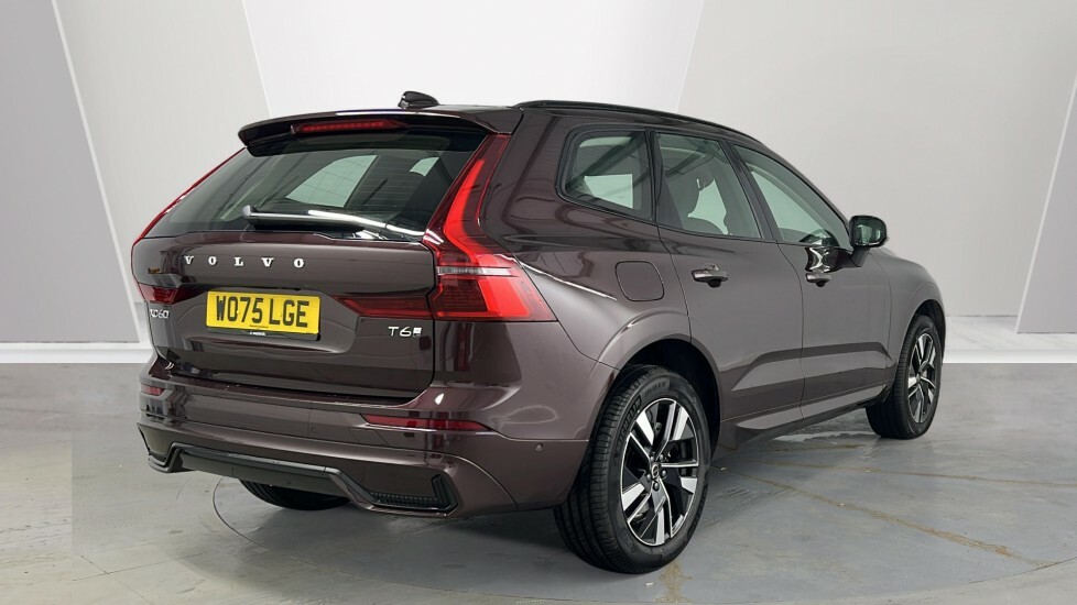 Volvo XC60 2.0 T6 350 Phev Plus Dark Awd Geartronic WO75LGE Red #2