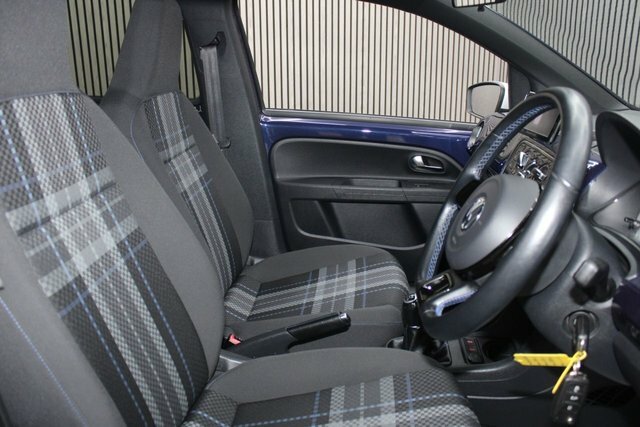 Volkswagen Up 1.0 Club Up Hatchback Euro 6 7 Blue #5