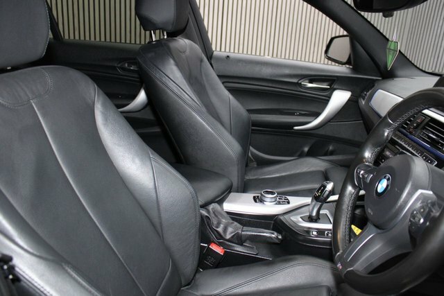 BMW 1 Series 2.0 118D M Sport Hatchback Euro 6 YK19JCL Black #5