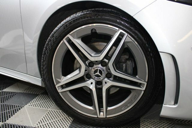 Mercedes-Benz A Class 1.5 A180d Amg Line Premium Hatchback KL68UYD Silver #4