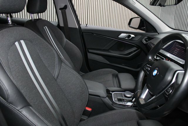 BMW 1 Series 1.5 116D Sport Hatchback Dct Euro 6 S PY69EBN Black #5