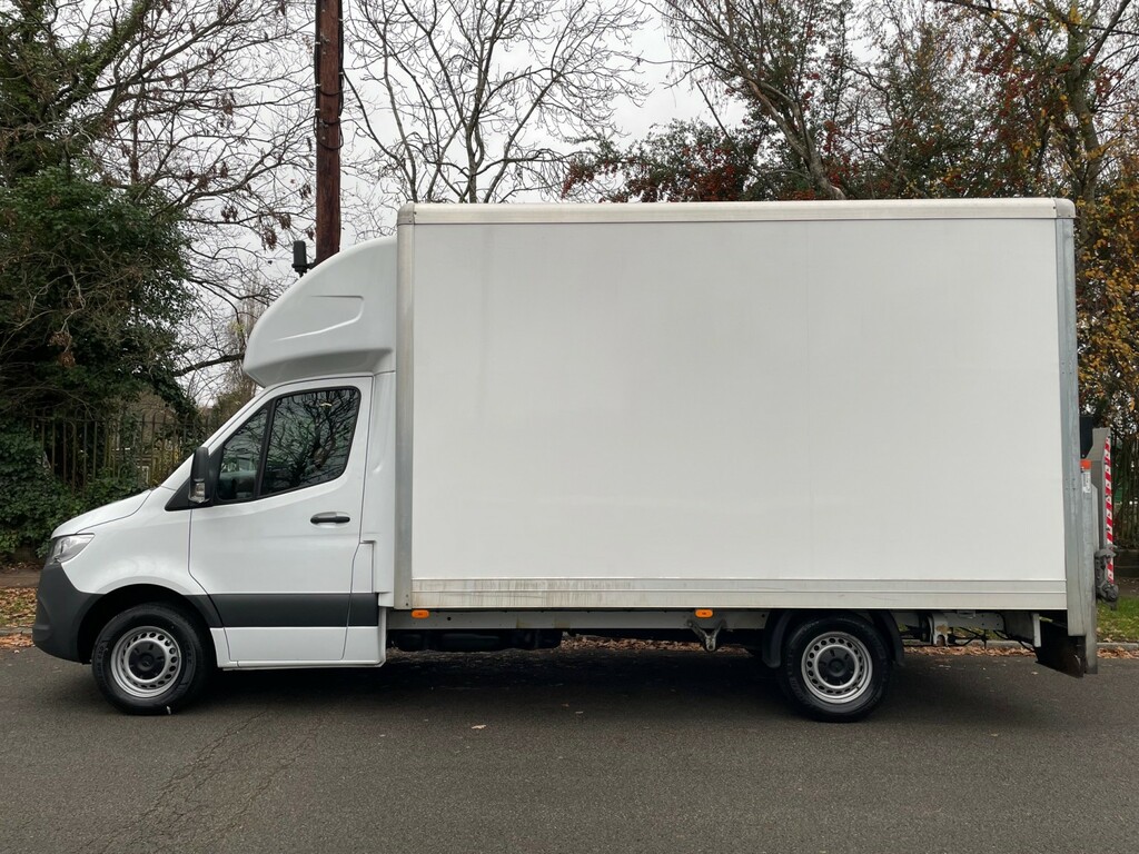 Mercedes-Benz Sprinter Luton 2.0 315 Cdi Progressive Luton 202372 OU72VNN White #4
