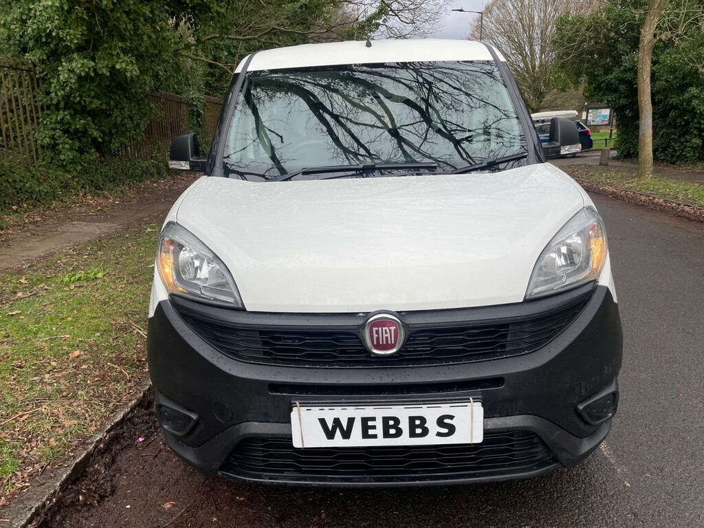 Fiat Doblo Combi Van 1.6 Doblo Maxi Combi N1 1.6 Multijet Ii WN67ZPZ White #2
